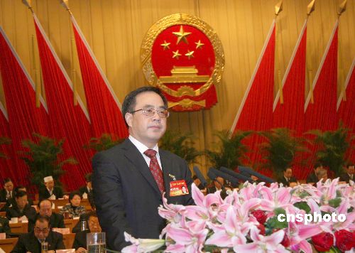 河北十一屆人大二次會(huì)議選舉胡春華為省長(zhǎng)