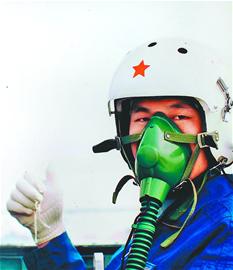 濟南時報圖片：空軍飛行員馮思廣烈士生前照片。