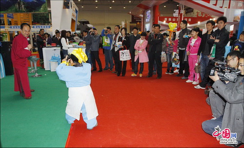 中國(guó)國(guó)內(nèi)旅交會(huì)：周村古商城亮點(diǎn)紛呈 搶人眼球 張紅霞 攝