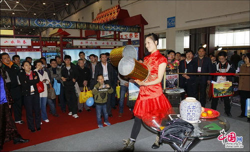 中國(guó)國(guó)內(nèi)旅交會(huì)：周村古商城亮點(diǎn)紛呈 搶人眼球 張紅霞 攝