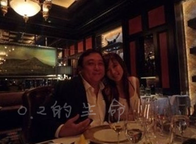 三級片導(dǎo)演王晶獨女王子涵清純私家照