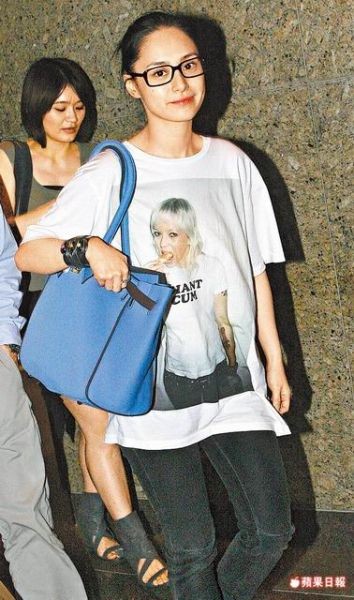 阿嬌前往遠(yuǎn)東飯店密會(huì)吳克群。