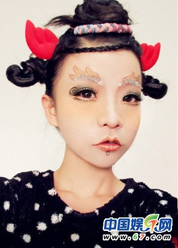 網(wǎng)絡紅人茉莉王妤涵酒店裸死 身上有傷被疑同性戀