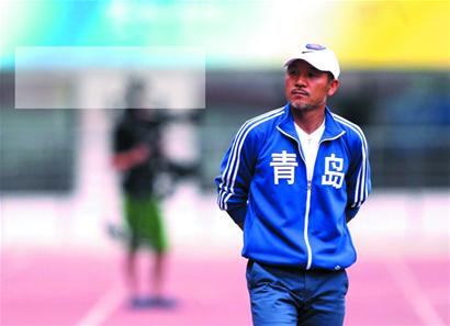 中能客場0:1負(fù)人和 張外龍換新衣梅花青島沒換來好運(yùn)