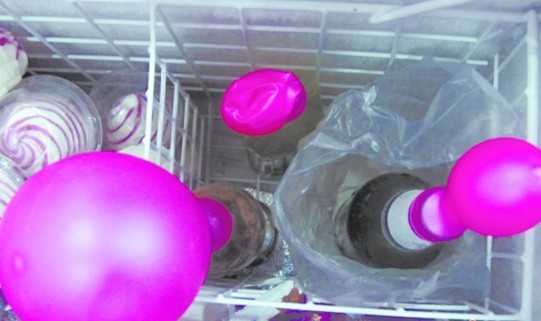 冰凍可樂實驗:排氣量是常溫20倍 突然打開極易爆炸