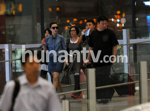 范冰冰“工裝”離京不見(jiàn)新男友