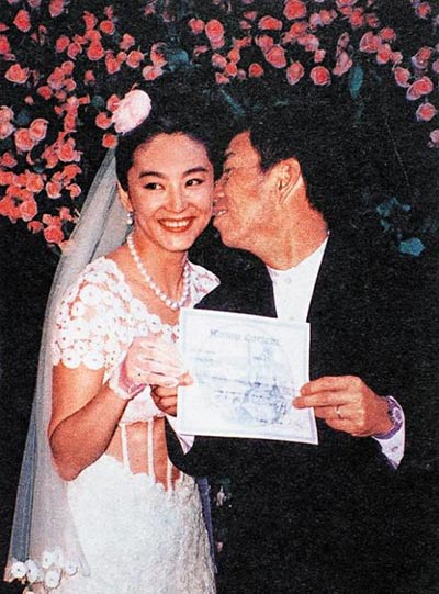 一線女星婚禮排場大PK 鐘楚紅百萬婚紗戰(zhàn)林青霞