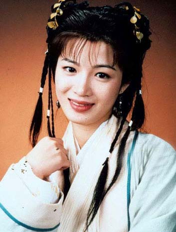 在古裝劇中，陳少霞算得上是“金牌配角”，許多角色都堪稱經(jīng)典