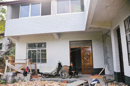 陜西勉陽(yáng)鎮(zhèn)村民領(lǐng)3萬(wàn)移民補(bǔ)助款需先交1.1萬(wàn)