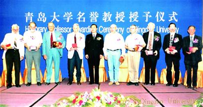 諾貝爾經(jīng)濟學獎得主系青島大學名譽教授 曾參加抗日戰(zhàn)爭