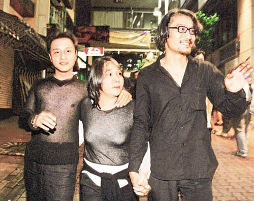 女主播被封集郵女王 香港巨星型男全都玩?zhèn)€遍