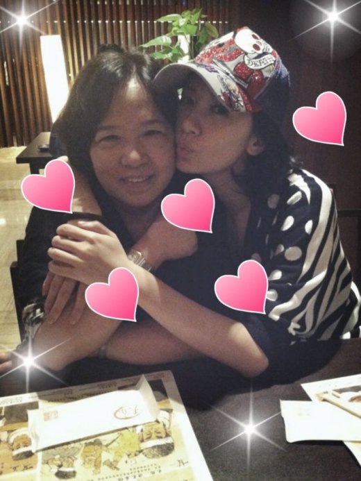 2012年當紅明星微博賣萌囧照