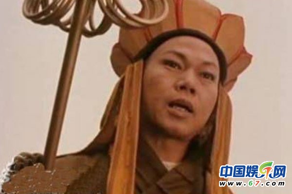 盤點(diǎn)香港電影經(jīng)典龍?zhí)?吳孟達(dá)身價(jià)超主演