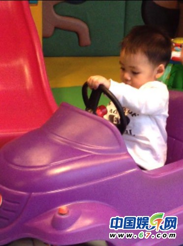 李嘉欣愛(ài)子小JM