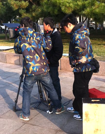 神秘電影音樂廣場(chǎng)開拍 奢華場(chǎng)景獨(dú)家劇透