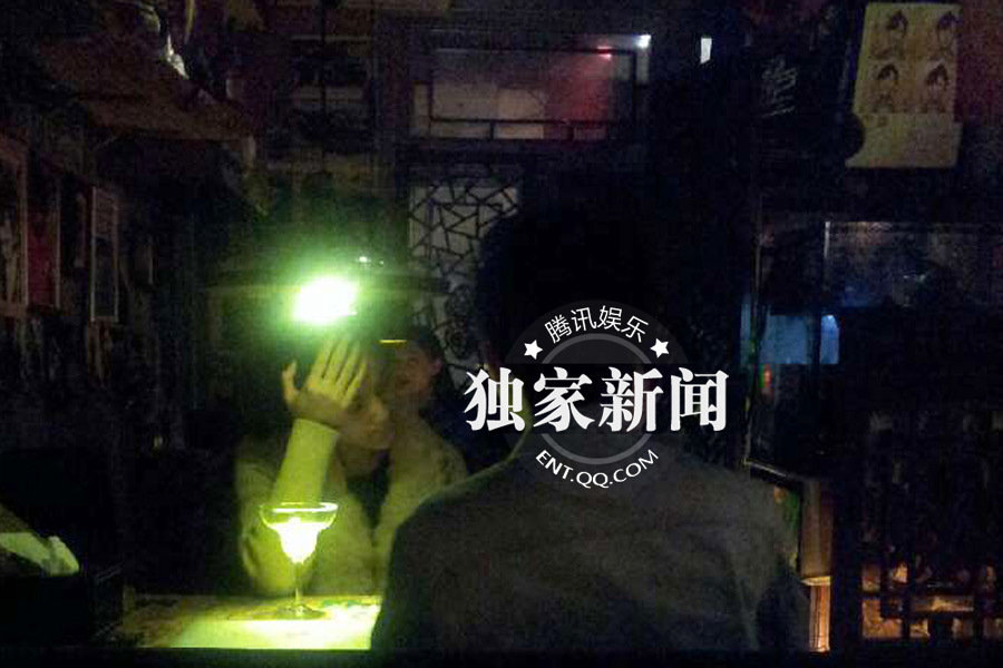 徐崢“出軌”白衣女是陶虹學妹 王熙然暴怒否認是小三三