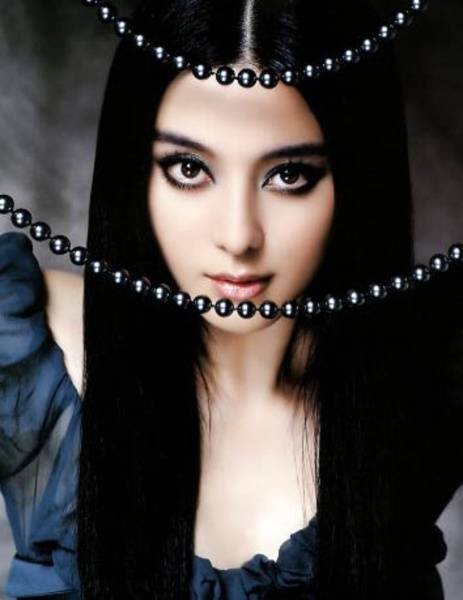 娛樂圈奢侈帝后排行榜：葛優(yōu)無子 贈(zèng)妻游艇別墅豪車