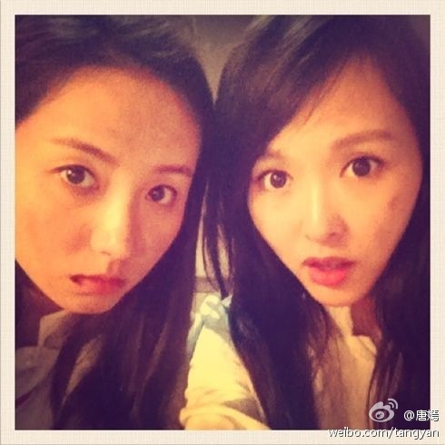 女星被美艷閨蜜搶鏡 真悲催！