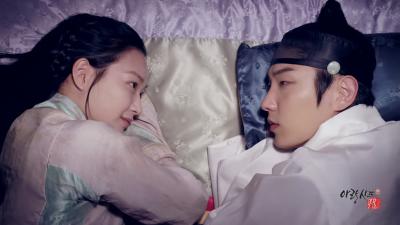 剛剛播畢的《阿娘使道傳》讓剛剛退伍的李準(zhǔn)基順利回歸，李勝基和申敏兒的全新組合讓觀眾眼前一亮。