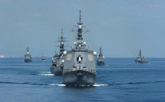 資料圖：日本海上自衛(wèi)隊第四護衛(wèi)群的霧島號宙斯盾驅逐艦。