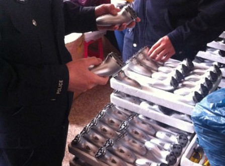 淘寶網(wǎng)店虧本甩賣(mài)剃須刀 背后隱藏億元造假鏈