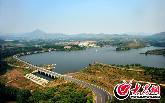 萬紫千紅景區(qū)。